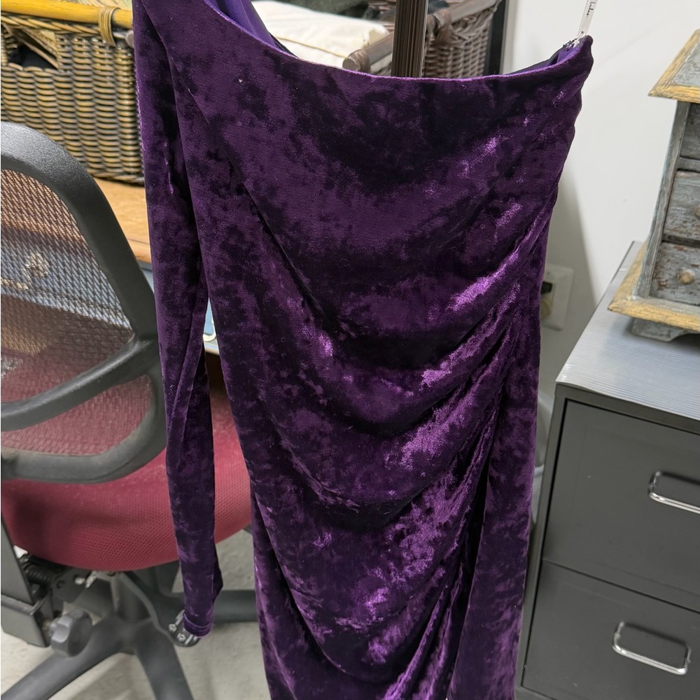 Lulu's Deep Purple Velvet ruched bodycon mini one sleeve dress xs